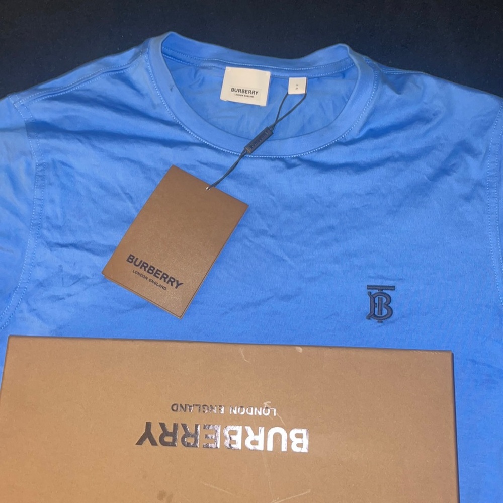 Burberry T Shirt